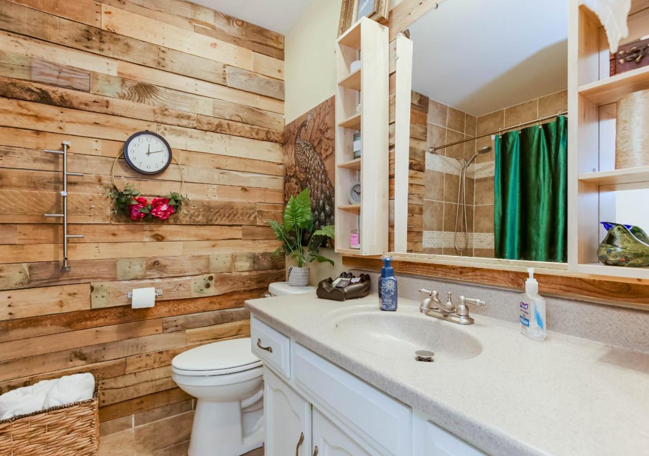 Becky & Marvels 420 Stay - Private Room Kansas City Ngoại thất bức ảnh