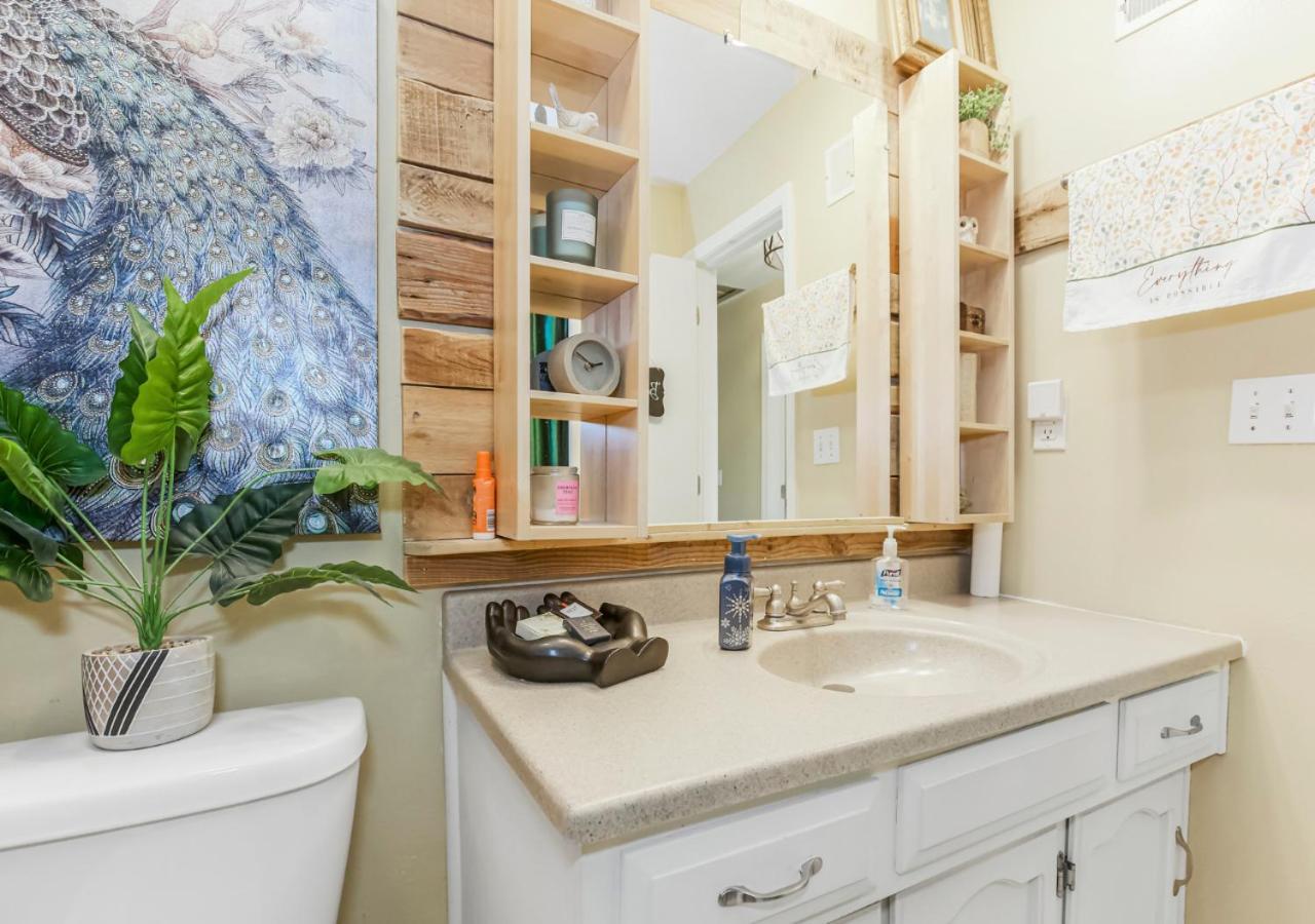 Becky & Marvels 420 Stay - Private Room Kansas City Ngoại thất bức ảnh